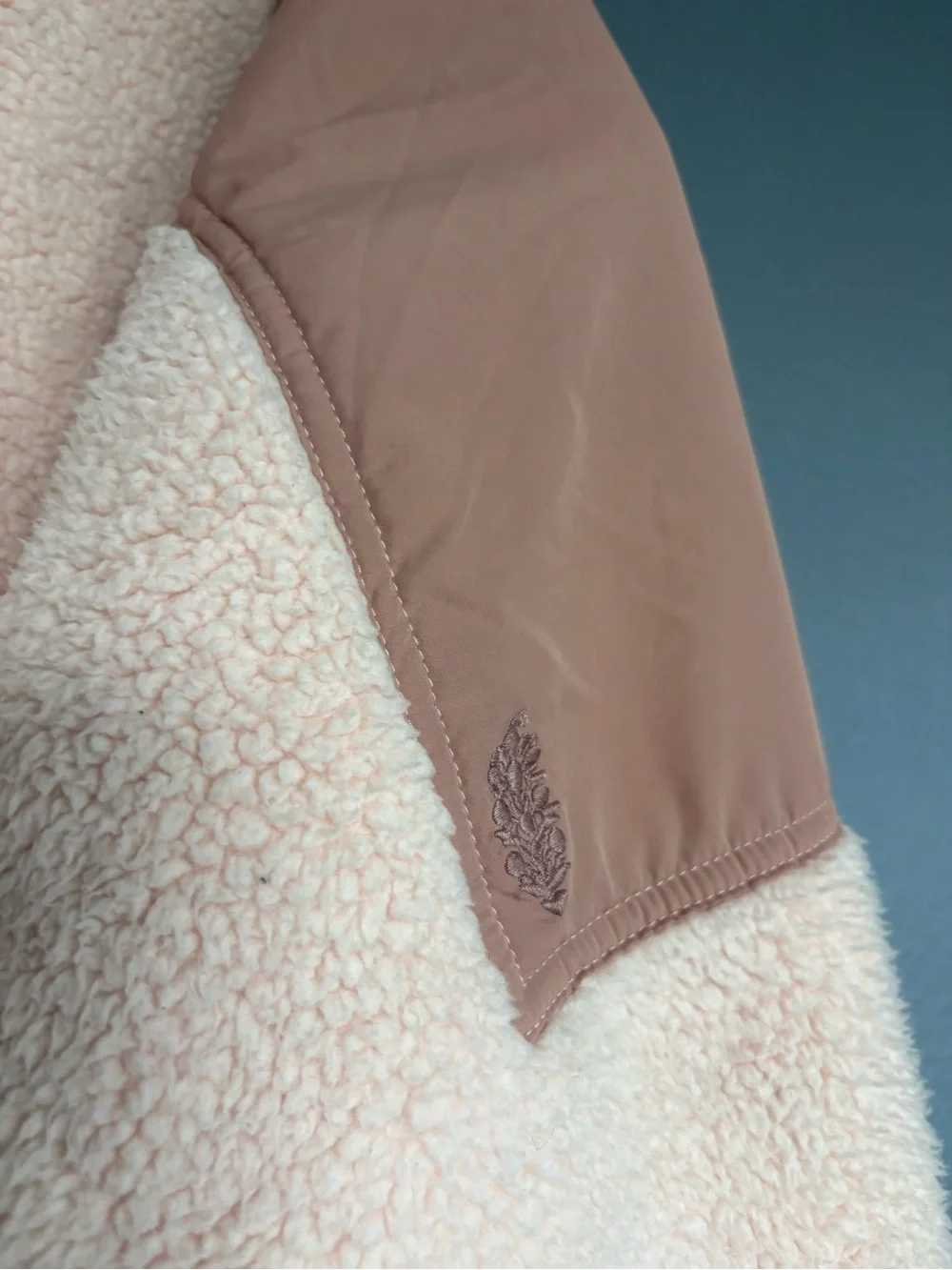 Free People FP Movement Lead The Pack Pullover M Vanilla Chai Sherpa Fleece